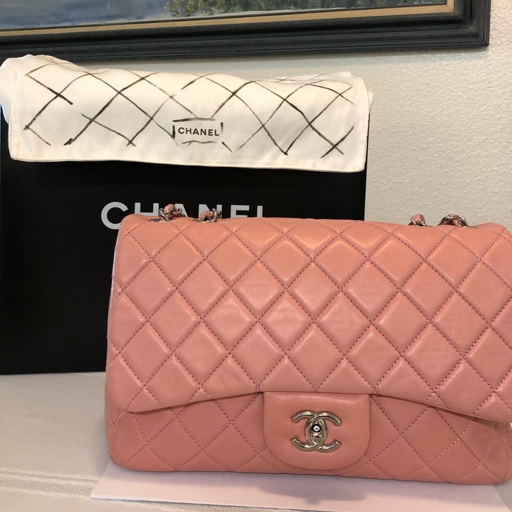 💔SOLD💔⚡️FINAL SALE, TODAY ONLY AUTHENTIC CLASSIC FLAP CHANEL JUMBO PINK⚡️⚡️